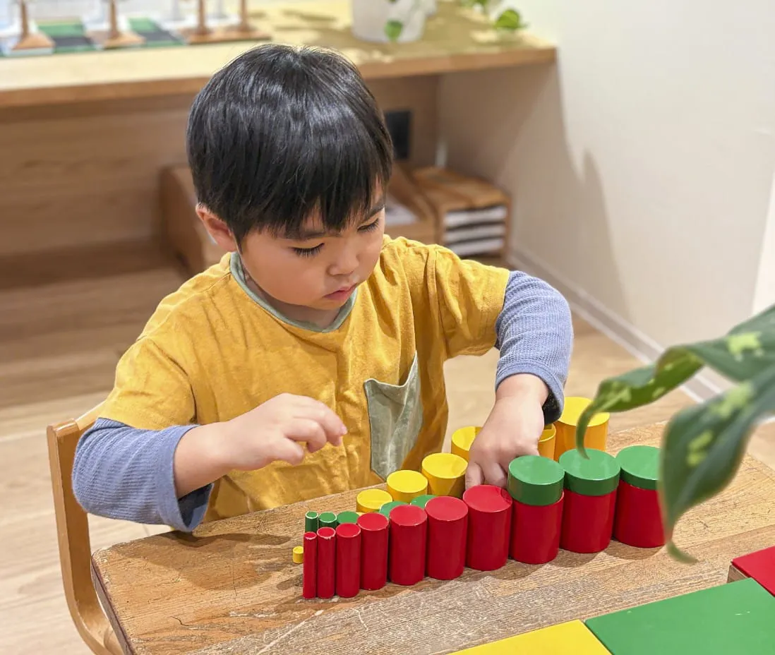 モンテッソーリ教育イメージ